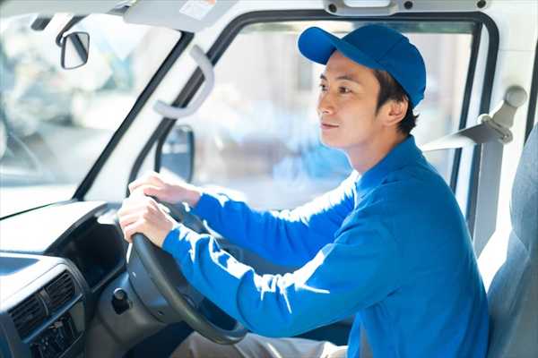 医薬品配送ドライバーの仕事とは？業務内容を徹底解説